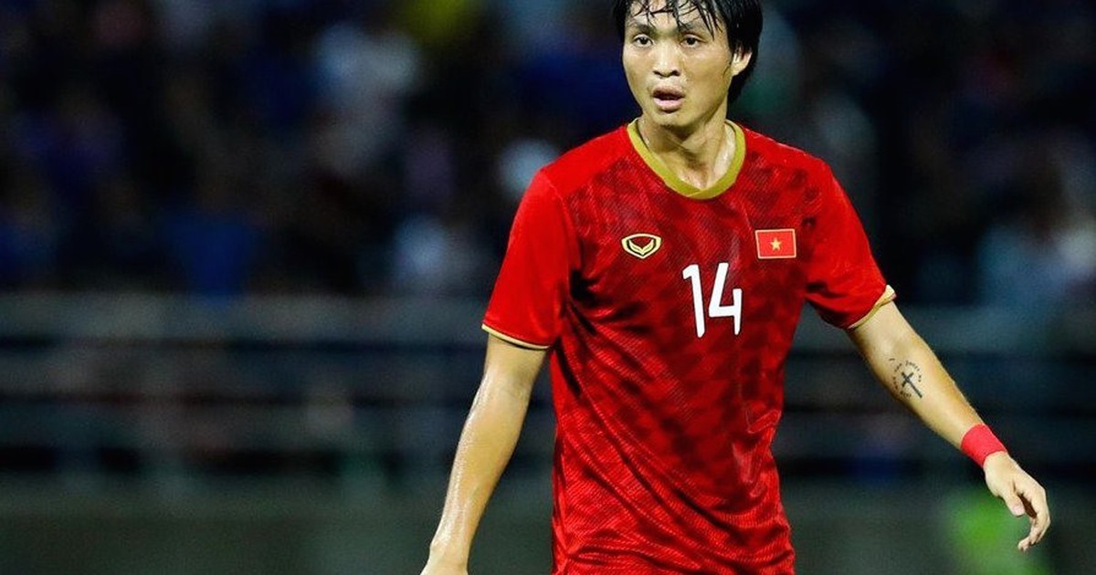 Cầu thủ Hoàng Anh Gia Lai ở đội tuyển Việt Nam - Đông nhưng chưa tinh