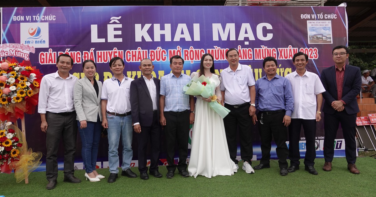 Khai mạc Giải bóng đá tranh cúp Phòng khám đa khoa Sài Gòn Châu Đức