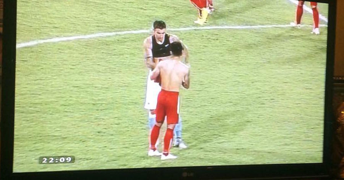 Tuyển thủ Việt Nam 'chém gió' phần phật về Man City