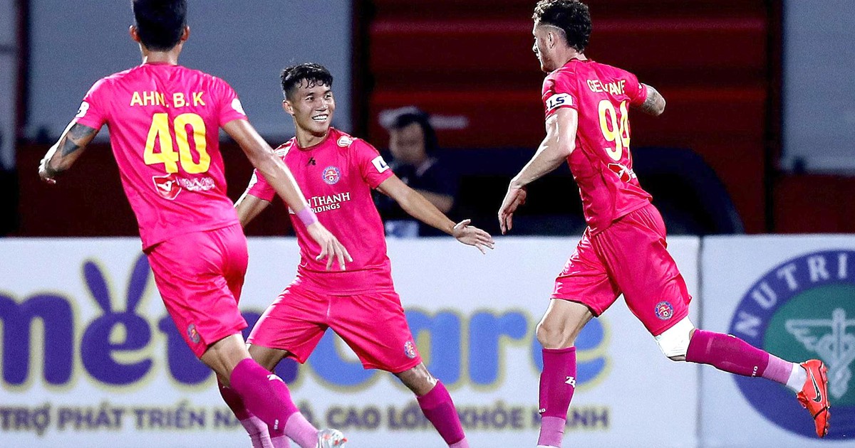 Vẫn bất bại, đã đến lúc xem Sài Gòn là ứng viên vô địch V-League?