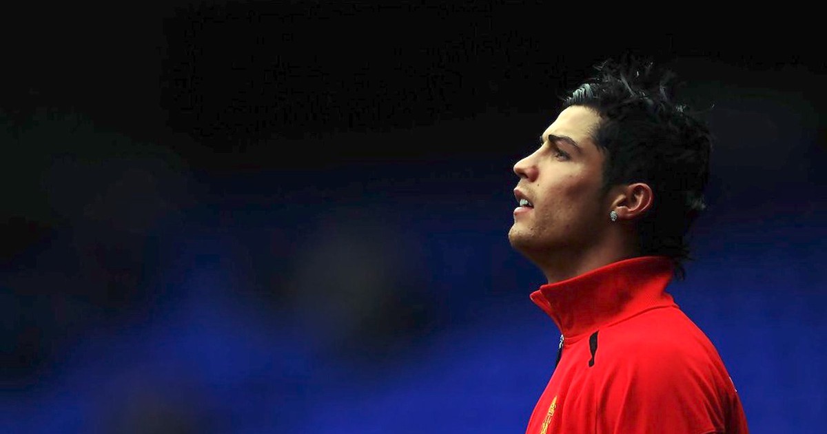 Bóng đá thế giới chia buồn nỗi đau mất con trai của Ronaldo