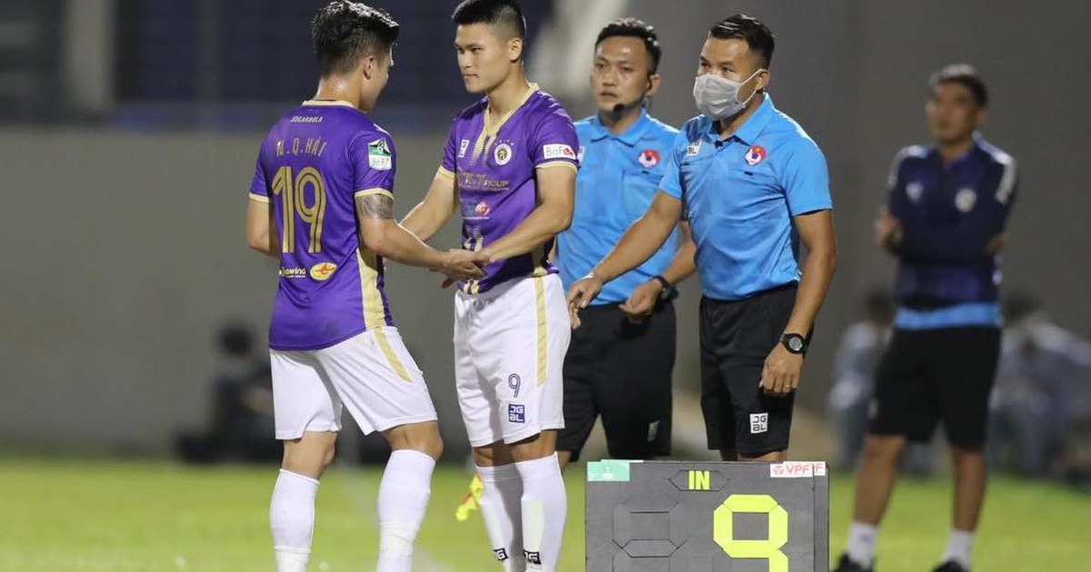 Quang Hải bị thay sớm ngày bầu Hiển thưởng nóng CLB Đà Nẵng