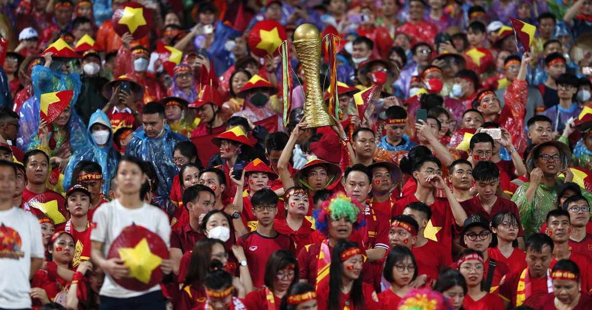 Ông Park và tuyển Việt Nam vượt qua giông bão chỉ trích như thế nào?