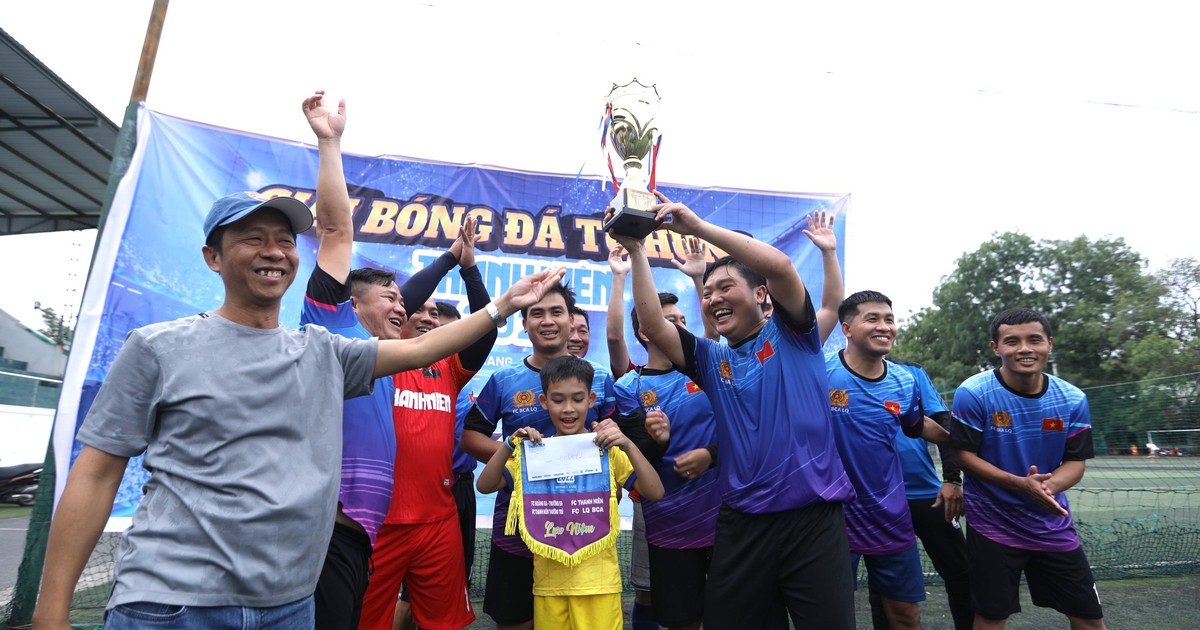 FC LQ BCA vô địch giải tứ hùng Cúp Báo Thanh Niên