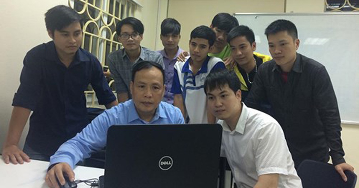 Chàng trai 25 tuổi 'made in Vietnam' với 17 bài báo quốc tế