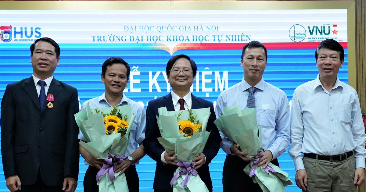 Có thêm 383 nhà giáo được công nhận đạt tiêu chuẩn giáo sư, phó giáo sư