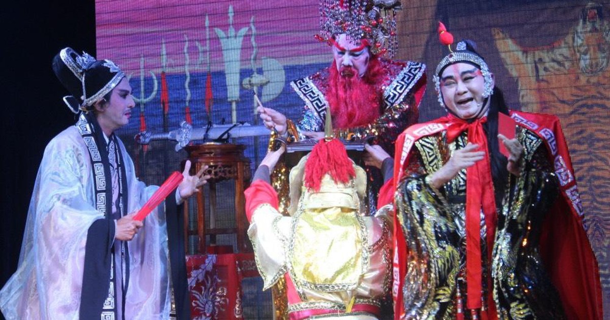 Gia Tộc Minh Tơ: Hành Trình 50 Năm Giữ Lửa Cải Lương