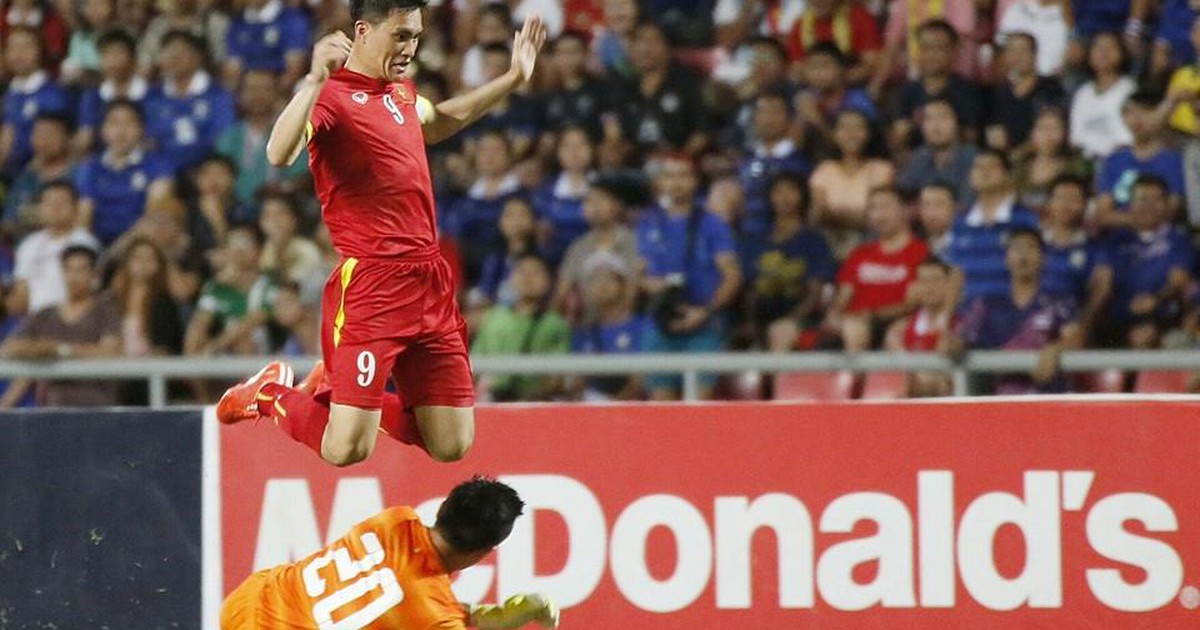 Công Vinh: 'Tôi đã quên ánh mắt mỉa mai của 'Messi Thái'
