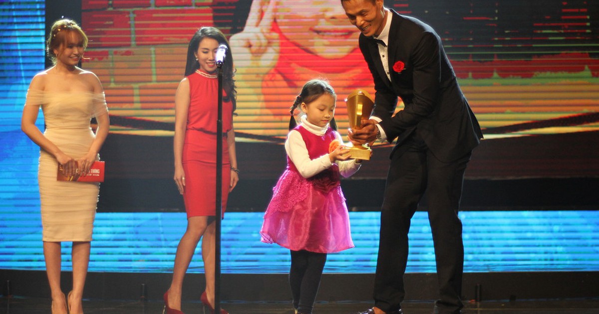 Kỳ thủ nhí Cẩm Hiền vượt mặt Công Phượng, Ánh Viên ở Cúp Chiến thắng