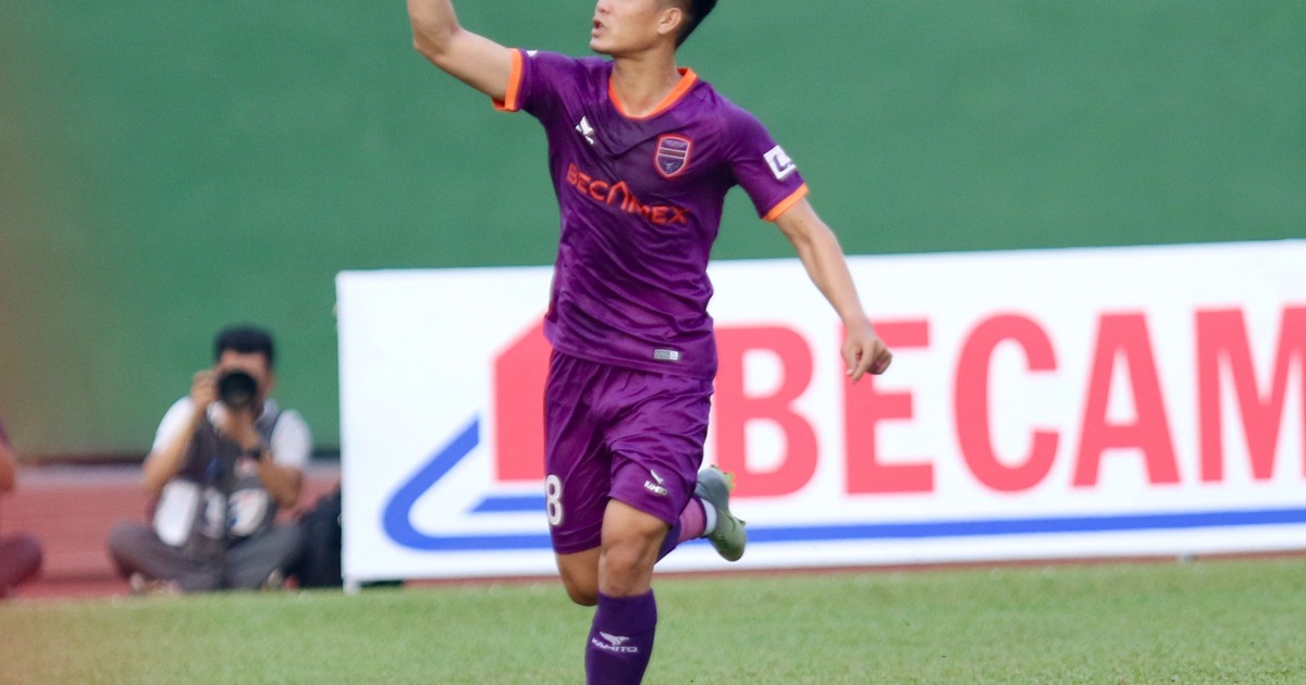 Kết quả V-League 2021, B.Bình Dương 1-0 Thanh Hóa: Tô Văn Vũ lập 'siêu phẩm'