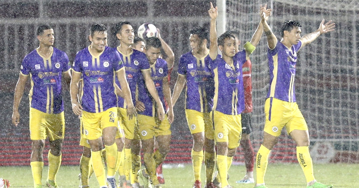 Kết quả CLB TP.HCM 0-6 Hà Nội FC, V-League 2022: 'Chiến hạm đỏ' chìm tại bến