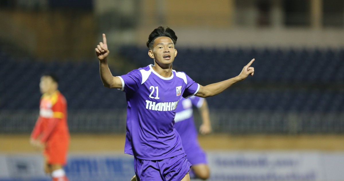 VCK U.21 quốc gia, Bình Dương 3-1 Khánh Hòa: Bùi Vĩ Hào lập hat-trick