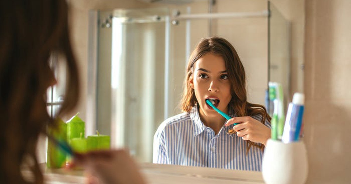 Không đánh răng làm tăng nguy cơ ung thư miệng và dạ dày