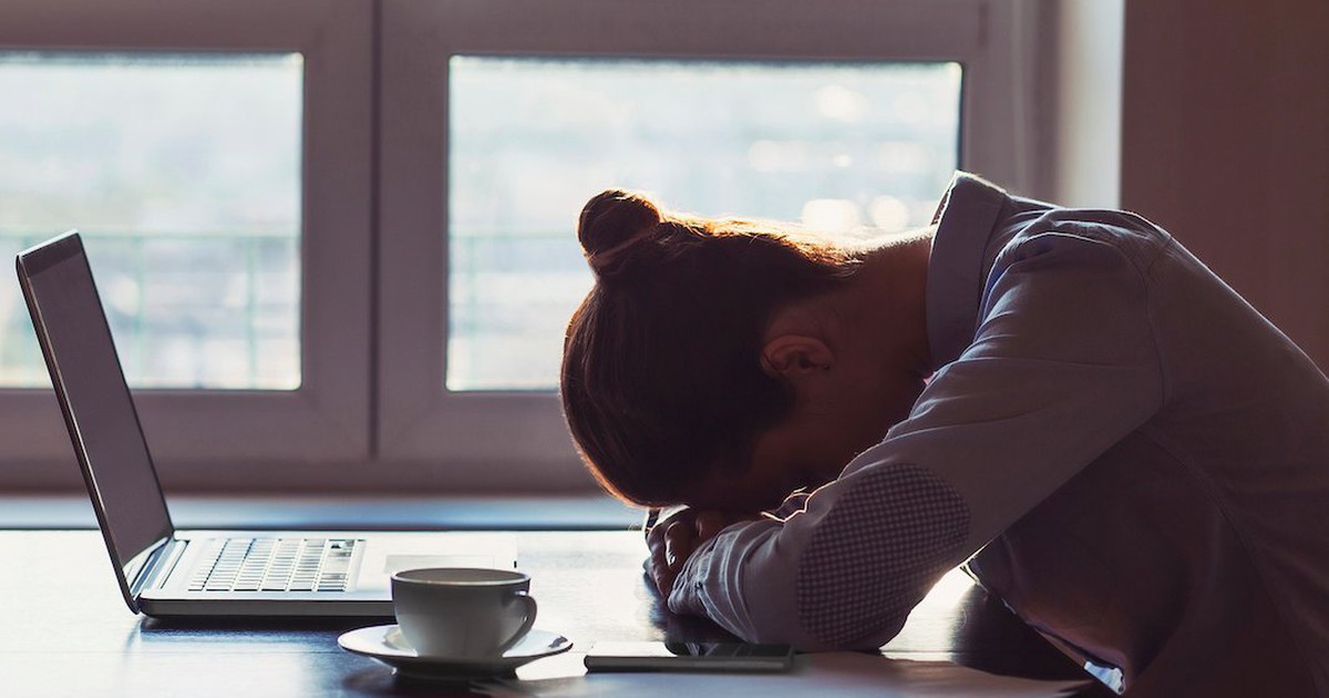 Cứ buổi chiều là uể oải, buồn ngủ, phải làm sao?