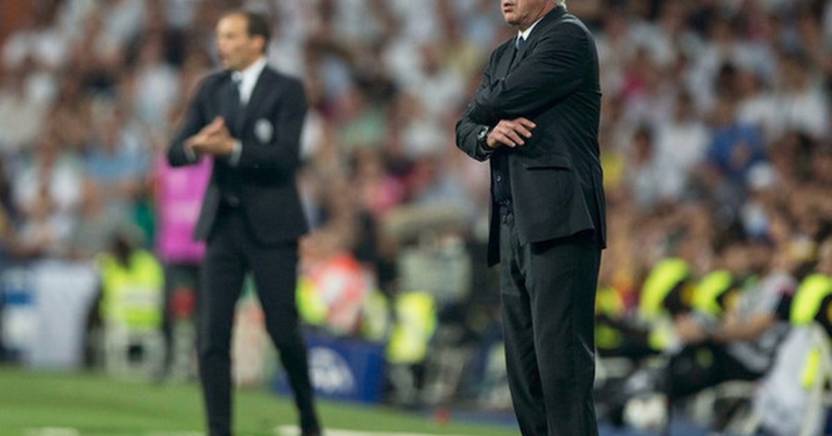 HLV Ancelotti đối mặt với tương lai bất định ở Real Madrid
