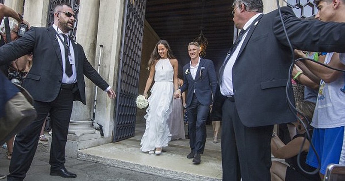 Đội trưởng tuyển Đức và sao quần vợt làm đám cưới trên đất Ý