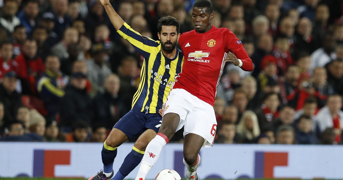 Pogba tỏa sáng, M.U giành ngôi đầu bảng A Europa League