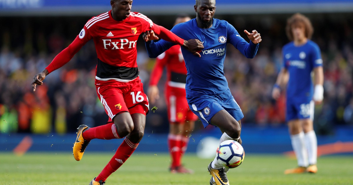 Lịch thi đấu bóng đá ngày 25.10 và sáng 26.10