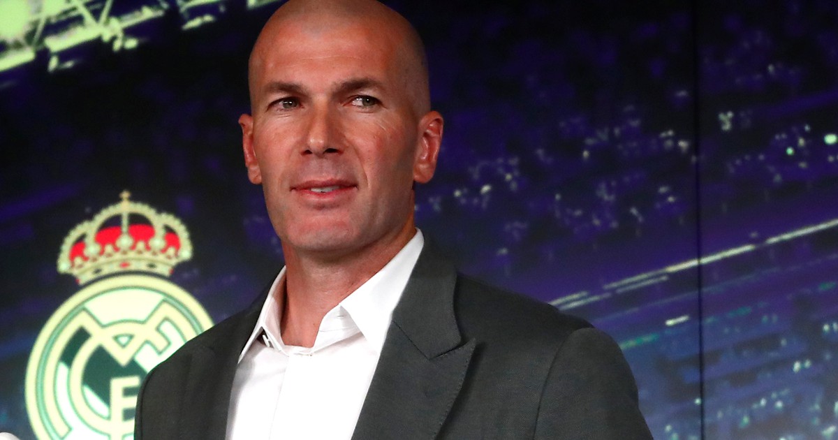Zidane bất ngờ trở lại dẫn dắt Real Madrid