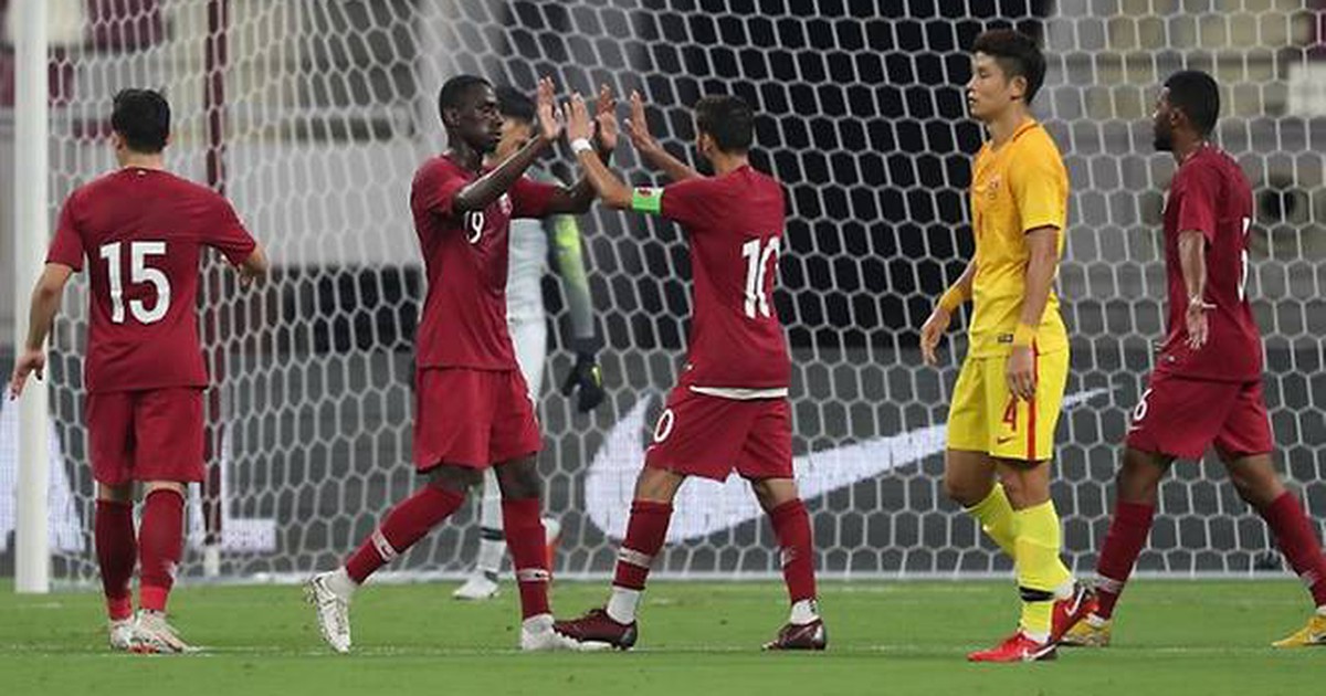 CĐV Trung Quốc kêu gọi giải tán tuyển bóng đá quốc gia