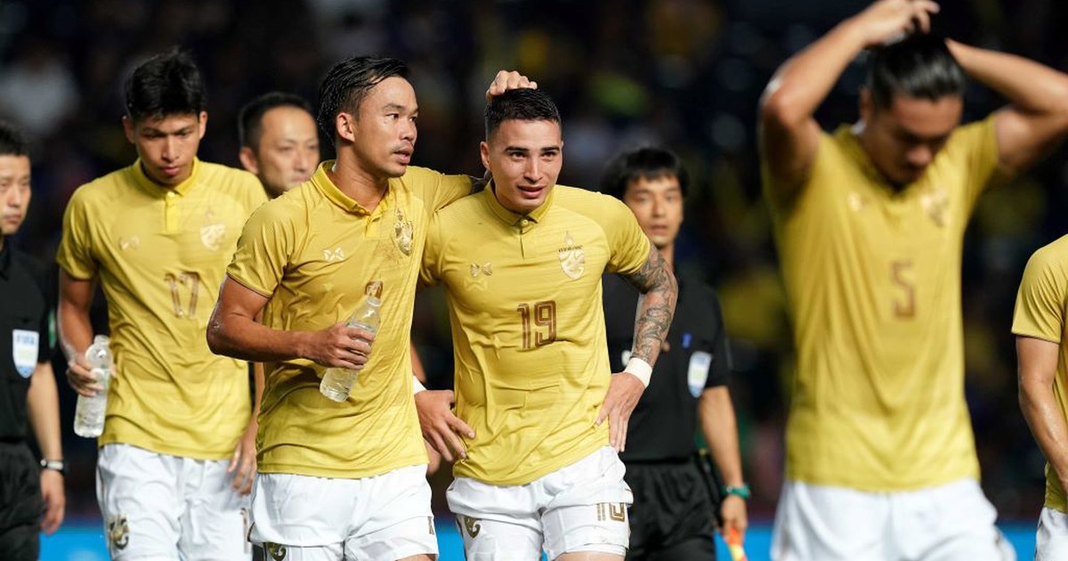 Thái Lan ráo riết tìm HLV danh tiếng thế giới để đấu với Việt Nam