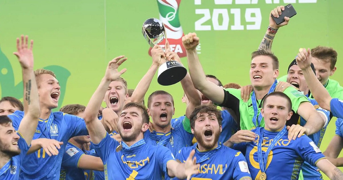 Đông Nam Á thắp sáng hy vọng lần đầu đăng cai một kỳ World Cup bóng đá