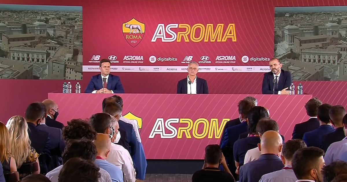 Mourinho bắt đầu rút ruột Ngoại hạng Anh để tăng quân cho AS Roma