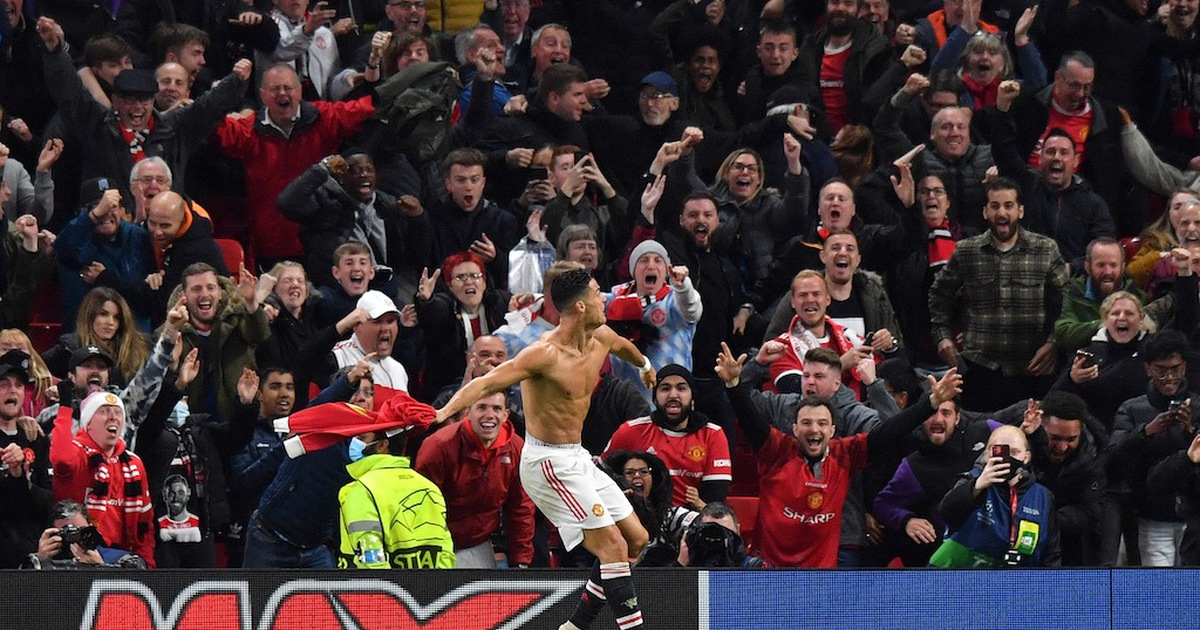 HLV Solskjaer cảm ơn đồng đội cũ Ronaldo vì giải cứu M.U