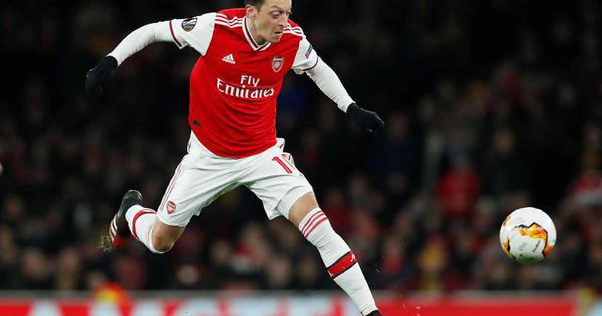 Rộ tin CLB của Indonesia chuẩn bị chiêu mộ Mesut Ozil