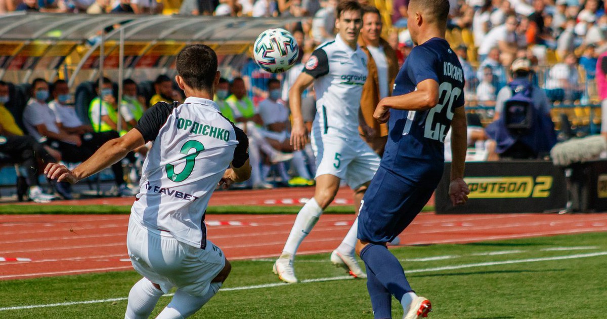 FIFA 'cởi trói' cho các cầu thủ Ukraine tự do đến CLB nước ngoài