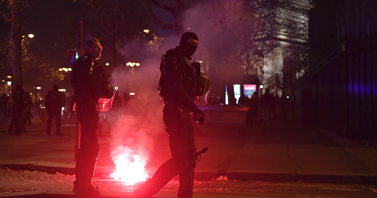 Pháp điều động thêm hàng ngàn cảnh sát chống bạo loạn ở chung kết World Cup 2022