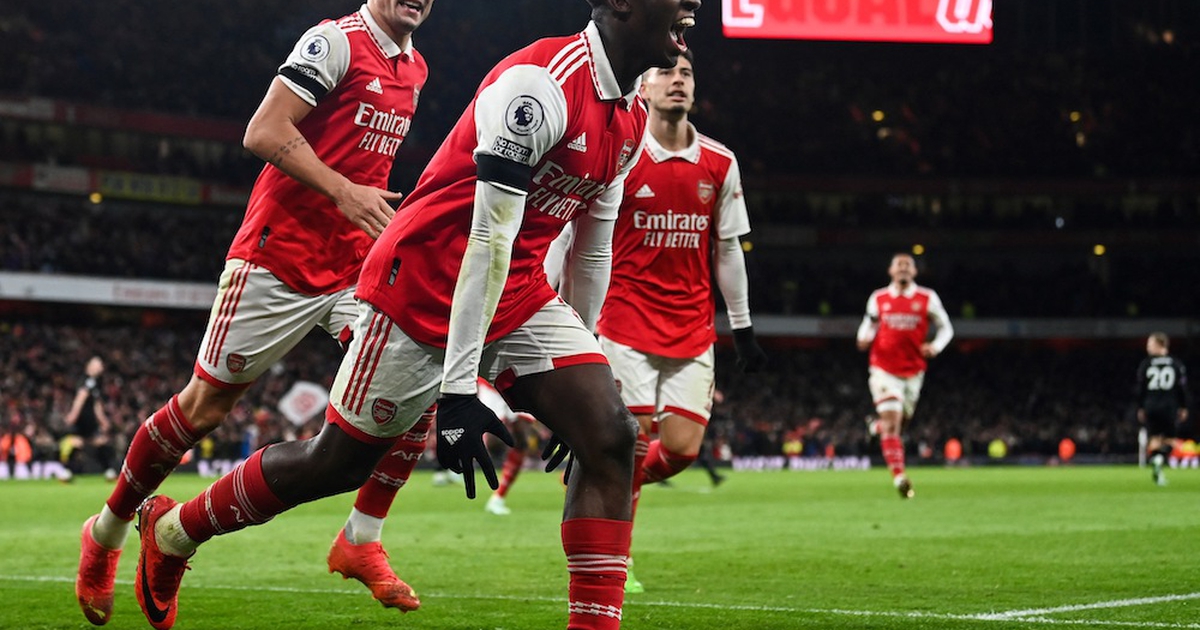 Ngoại hạng Anh: Arsenal vững ngôi đầu sau cuộc ngược dòng trước West Ham