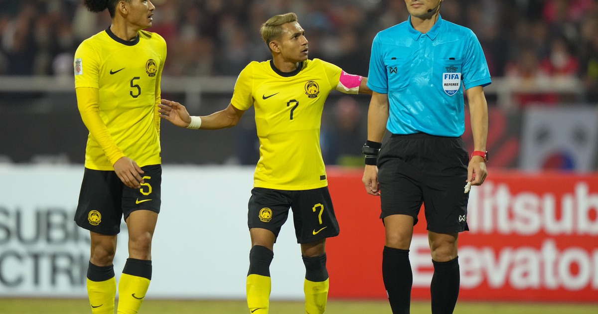 Báo giới và CĐV Malaysia lại ấm ức vì trọng tài người Nhật Bản