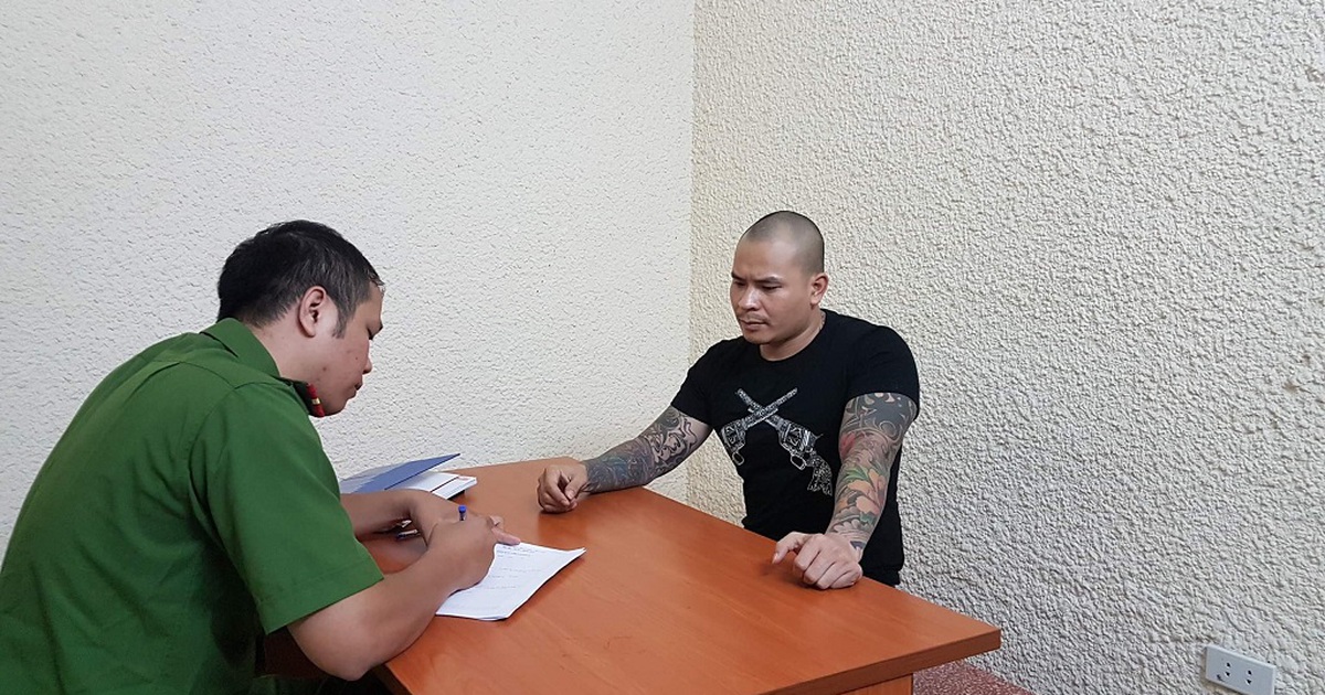 Công an bắt giữ 'hot facebooker' Quang 'Rambo' về hành vi cưỡng đoạt tài sản