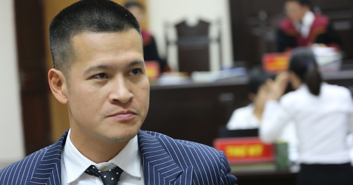 Hoãn xét xử vụ kiện tranh chấp giữa đạo diễn Việt Tú và Công ty Tuần Châu