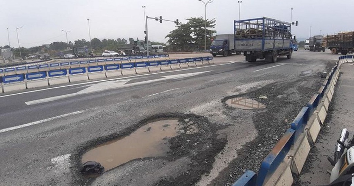 Truy tố 2 cựu Phó tổng giám đốc VEC và đồng phạm làm ẩu cao tốc ngàn tỉ