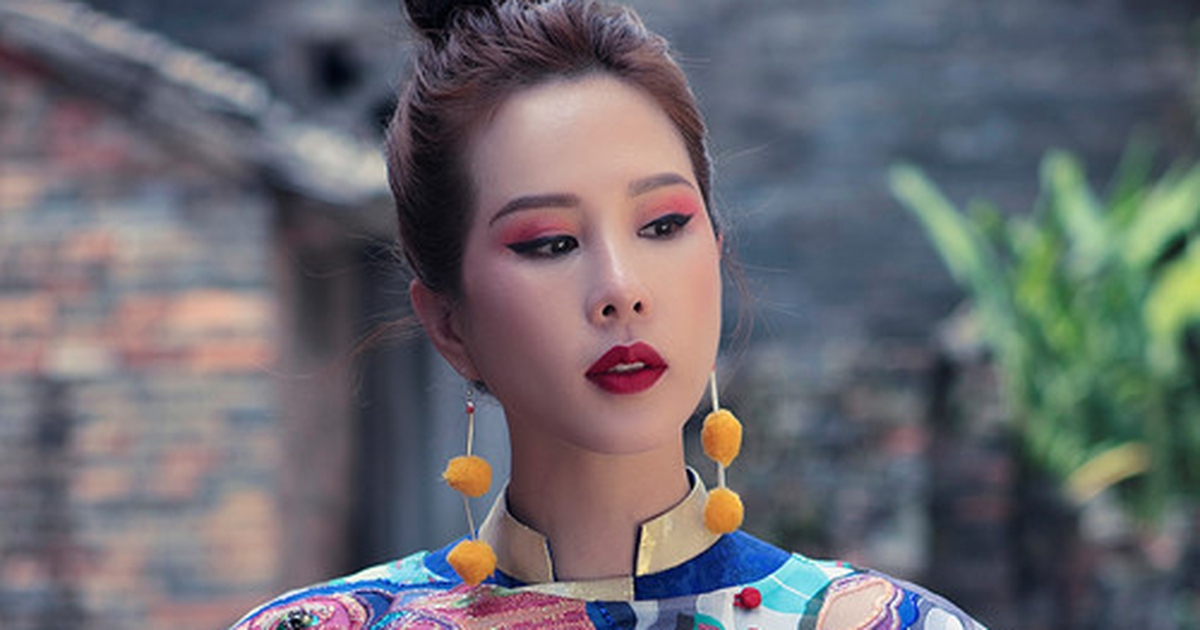 Hoa hậu Quý bà Thu Hoài đón tuổi mới bằng bộ ảnh thời trang