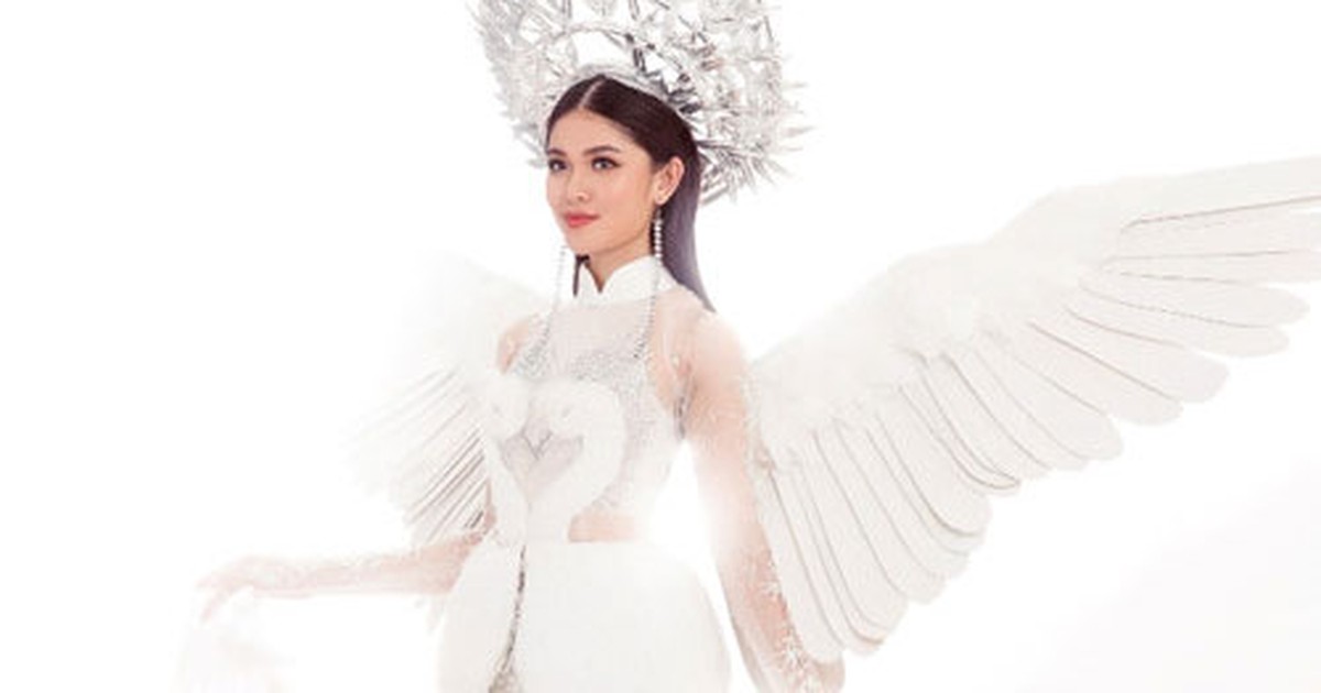 Thùy Dung mặc trang phục dân tộc lênh khênh trên giày cao 20cm