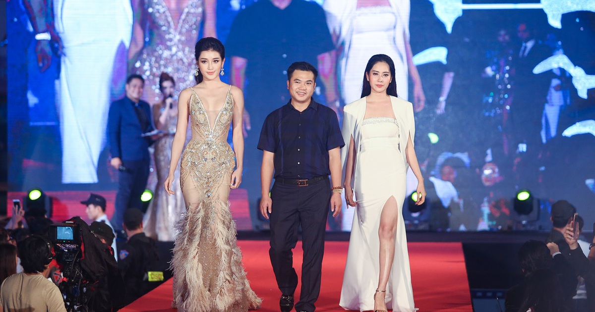 Dàn người đẹp Hoa hậu Việt Nam đổ bộ thảm đỏ LHP Việt Nam