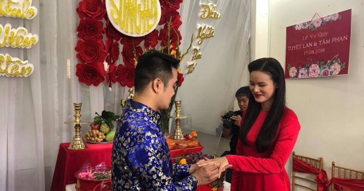 Á quân 'Next Top Model 2010' Tuyết Lan kết hôn cùng bạn trai Việt kiều