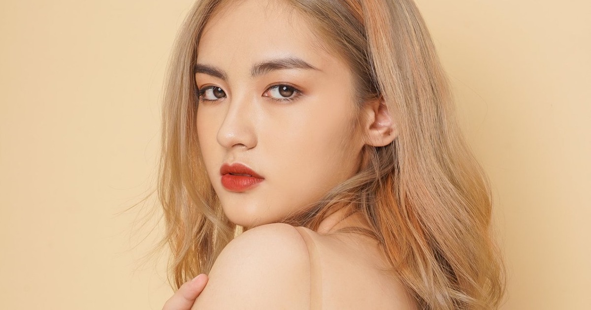 Thí sinh 'Hoa hậu Việt Nam': Là hoa khôi Ngoại thương, thi đại học 29 điểm