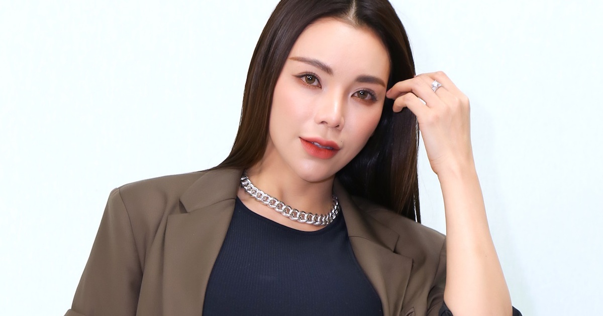 Trà Ngọc Hằng: Có lúc trắng tay sau khi chia tay người yêu