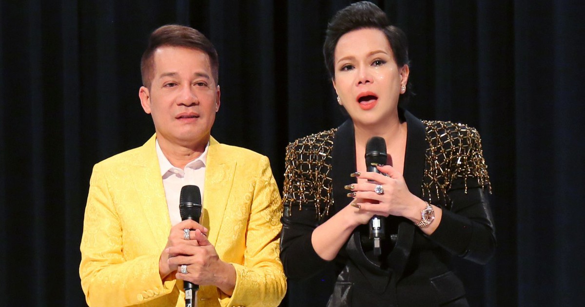 Việt Hương bật khóc tiết lộ lý do hỗ trợ nghệ sĩ Minh Nhí mở sân khấu