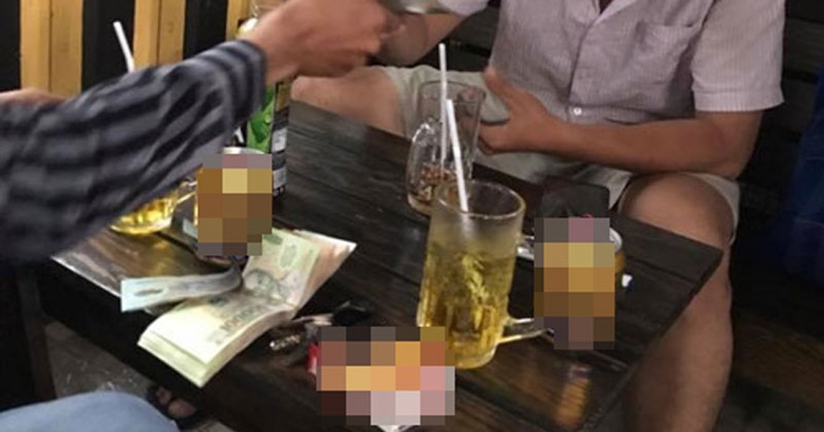 Người trẻ trong vòng xoáy 'tín dụng đen': Những ngày kinh hoàng