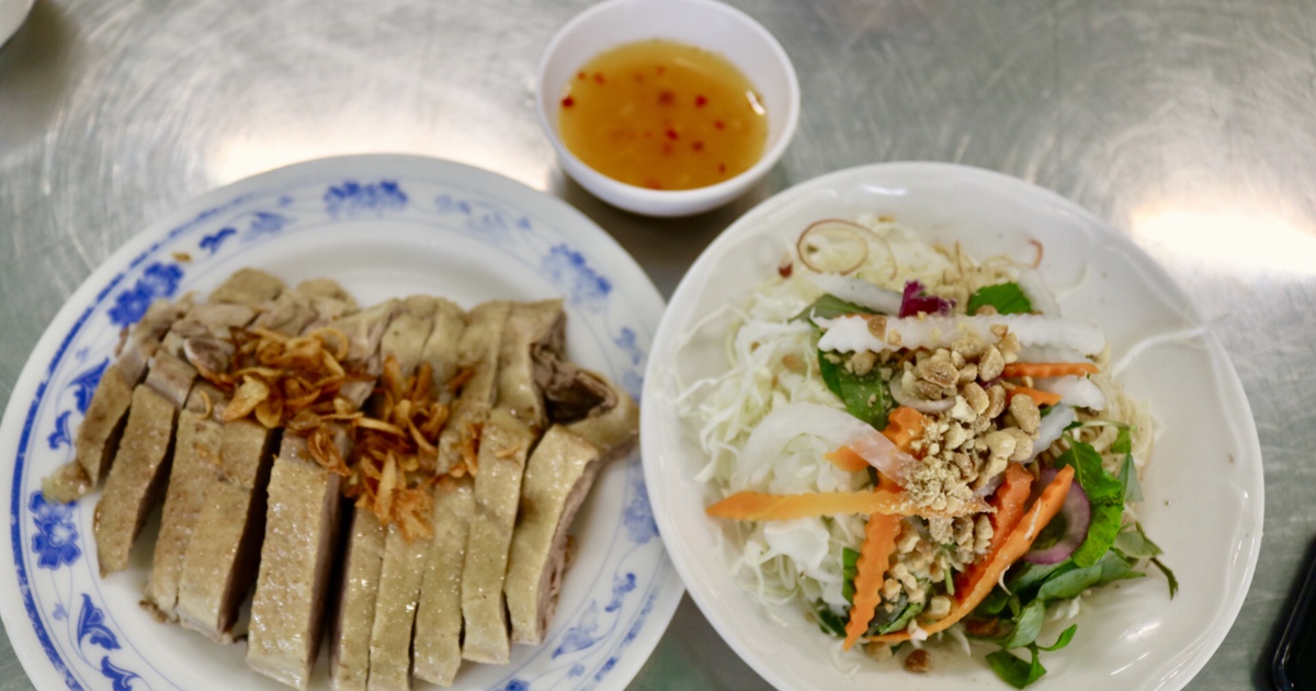 Cháo vịt Thanh Đa nức tiếng và chuyện chữ 'gốc' khiến bao người Sài Gòn thắc mắc