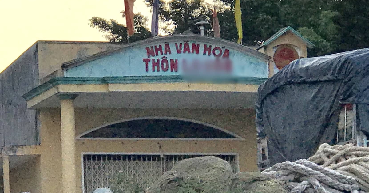 Trăm sự… nhà văn hóa thôn: Xử con dâu chửi mẹ chồng, anh rể vuốt... em vợ