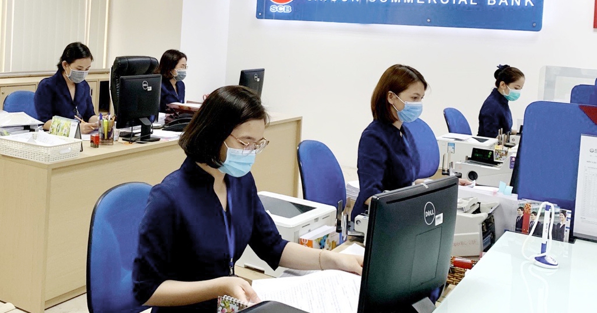 Ngân hàng tại TPHCM mở cửa các điểm giao dịch trở lại