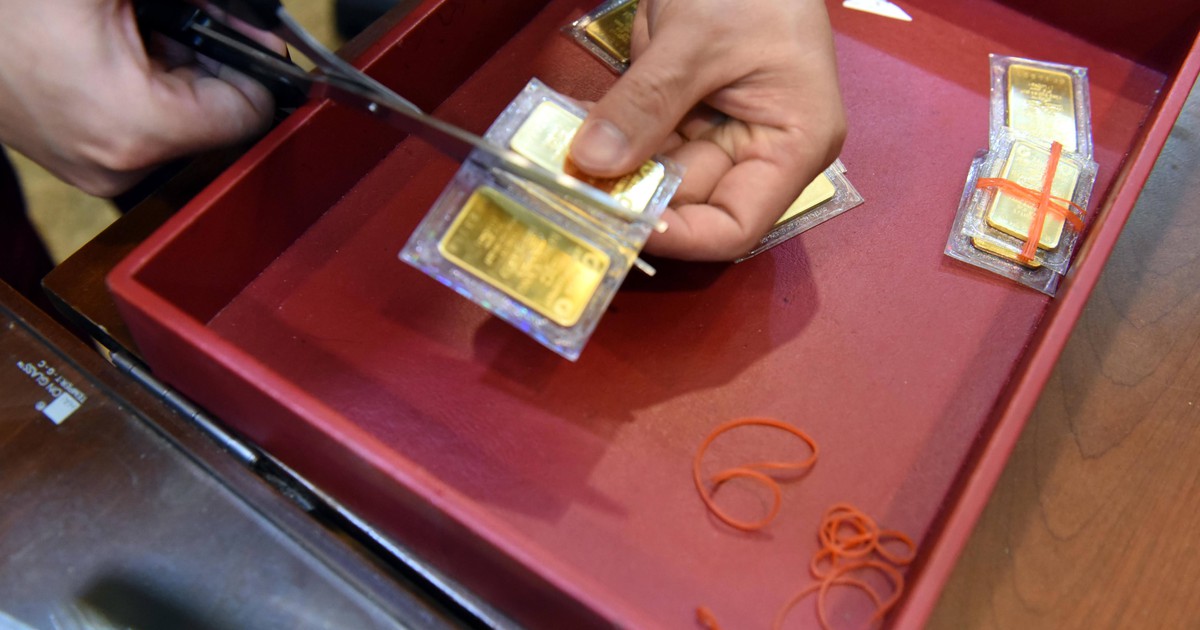 Giá vàng hôm nay 18.1.2023: Trong nước tăng, ngược chiều thế giới