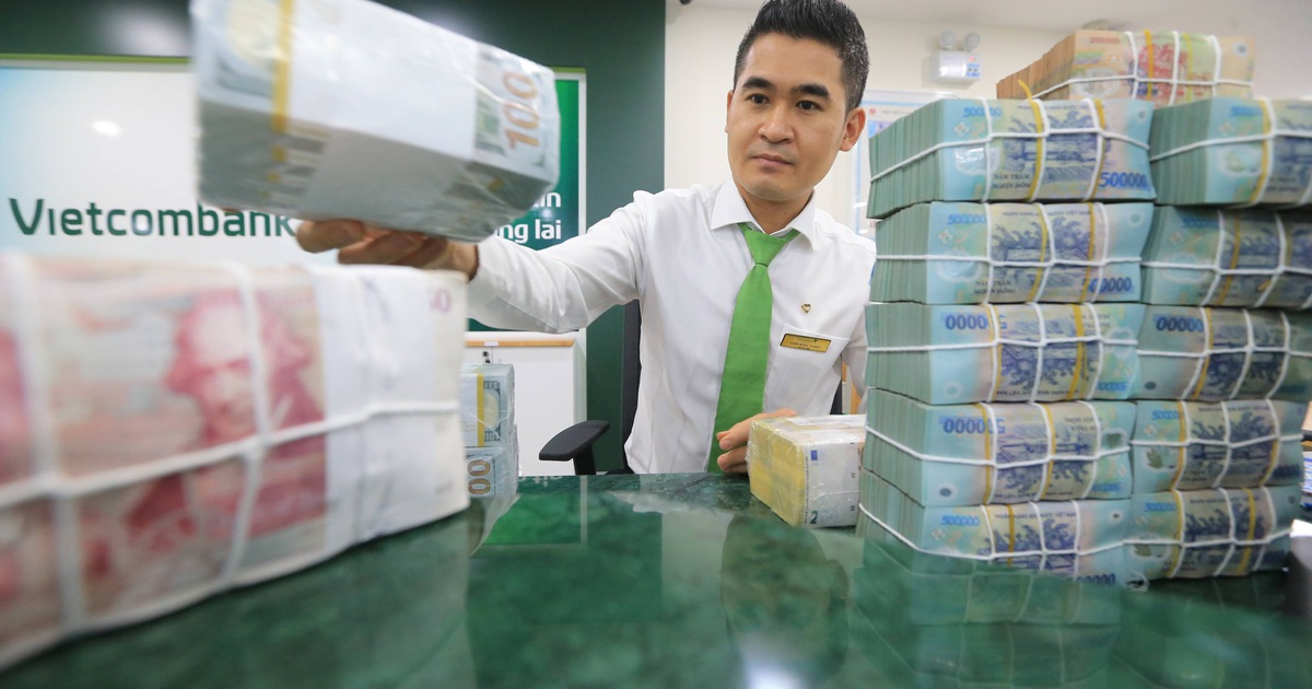 Các ngân hàng ồ ạt công bố lợi nhuận tăng cao ngất