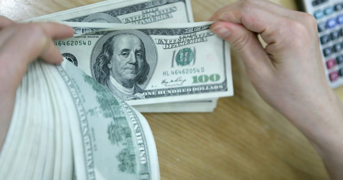 Giá USD hôm nay 12.1.2023: Đô la Mỹ tự do giảm mạnh